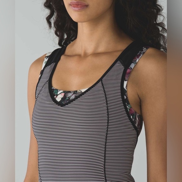 Lululemon Super Sport Tank Mini Pop Stripe Black So Fly Butterfly Multi Size XS - Picture 3 of 7